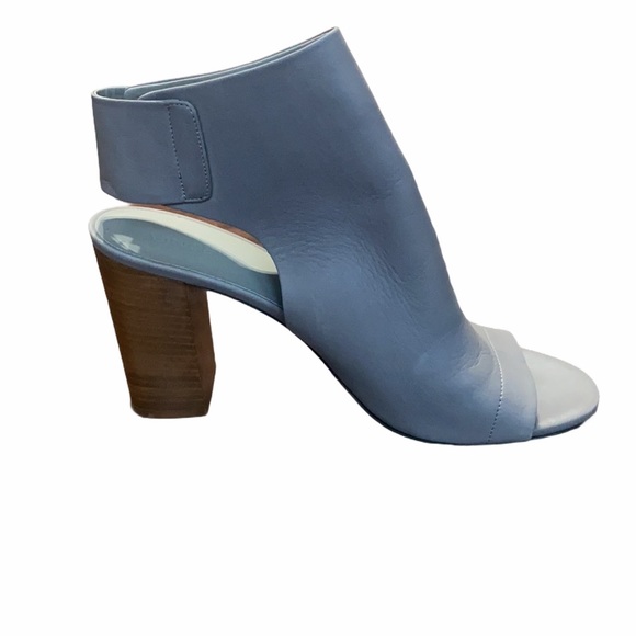 Vince Faye Leather Bootie Size 9 - Picture 7 of 11